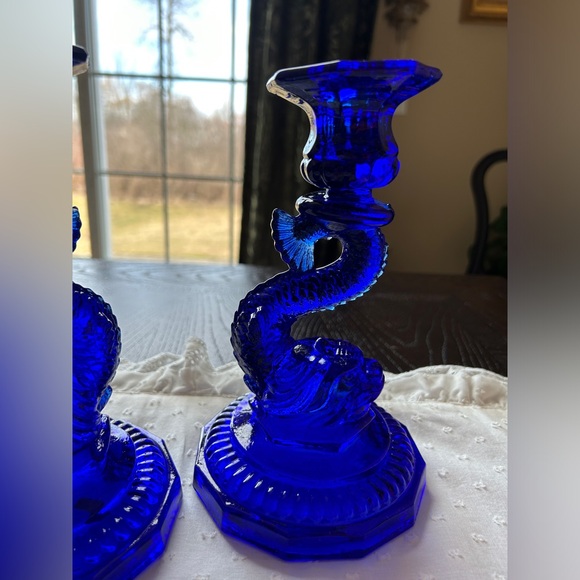 Vintage Pair of Cobalt Blue Glass Dolphin Koi Fish Candlestick Holder - Picture 4 of 16